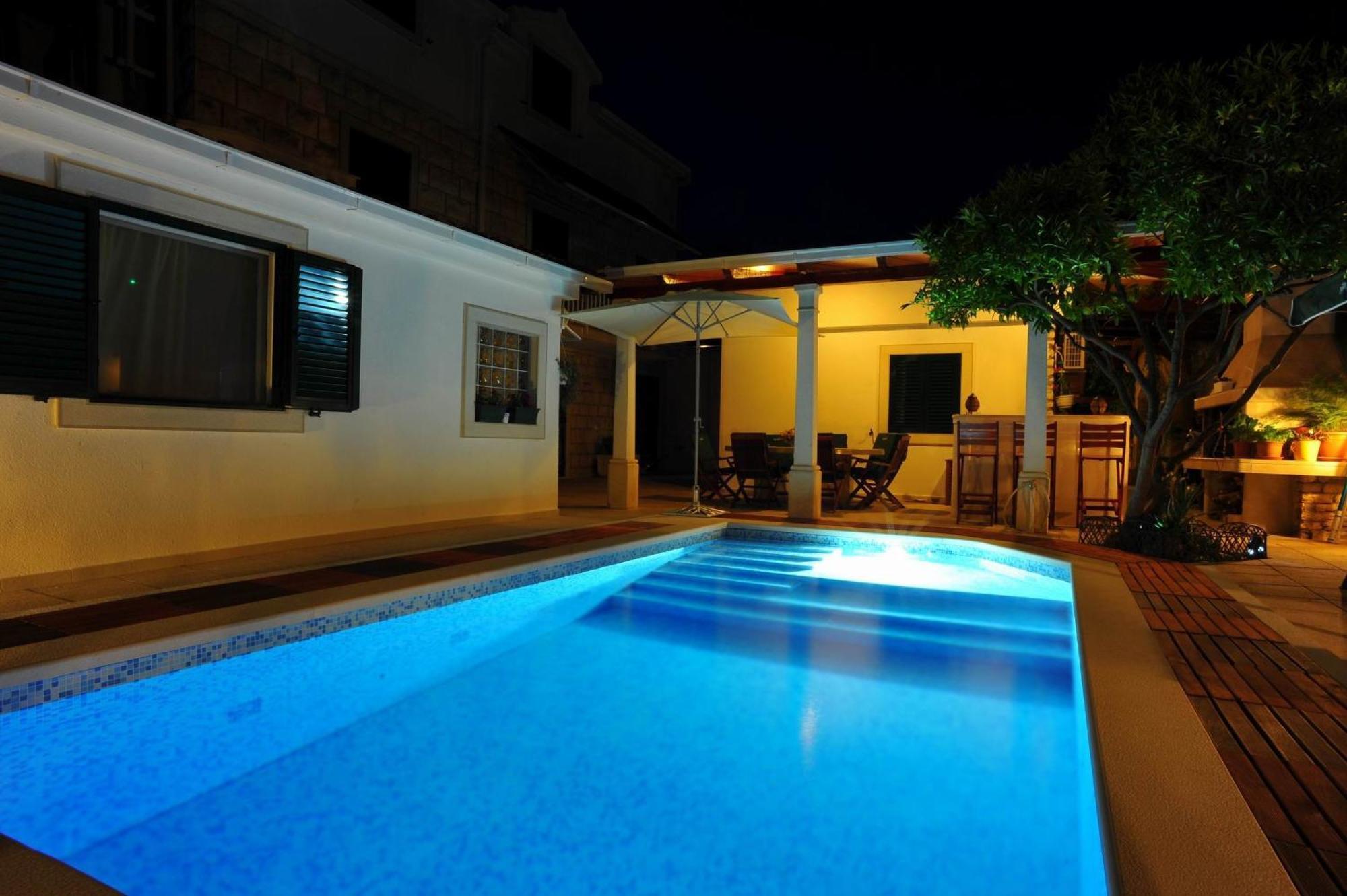 Villa Anni Sutivan ห้อง รูปภาพ